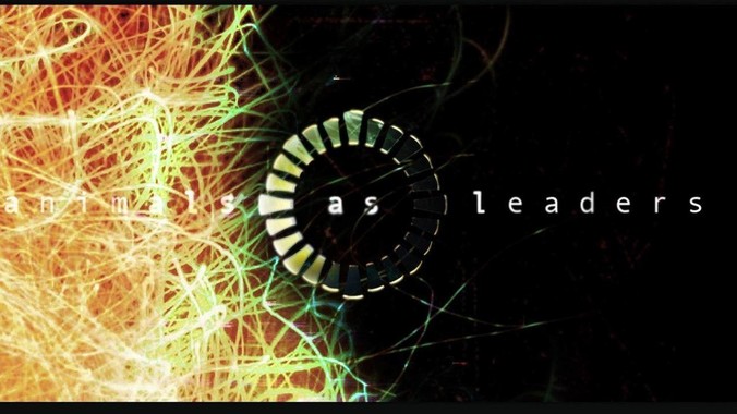 TVB 演员陈慧珊转行当英语老师,称已拿博士学位,如何看待她的选择?为什么这么多 TVB 演员转行?